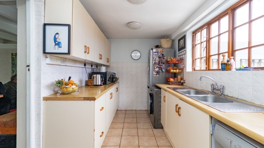 3 Bedroom Property for Sale in Voelklip Western Cape
